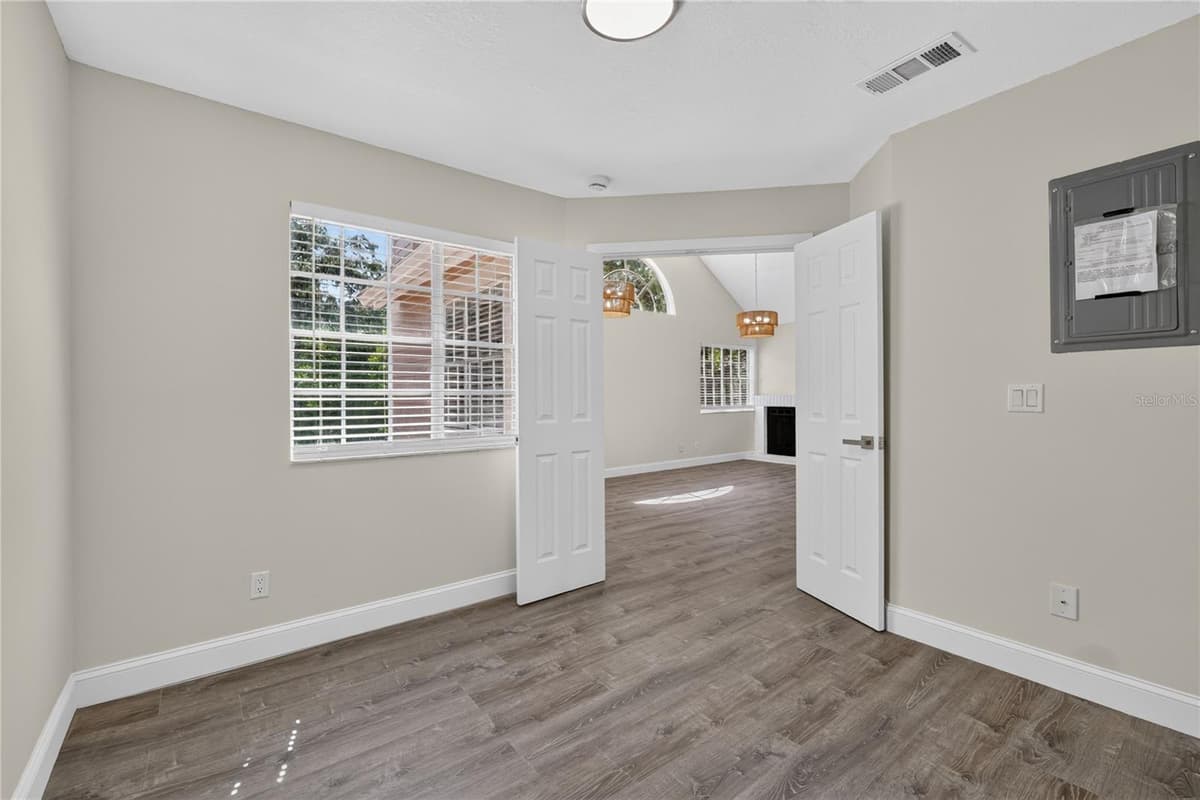 610 COLORADO PLACE — photo 17 of 22