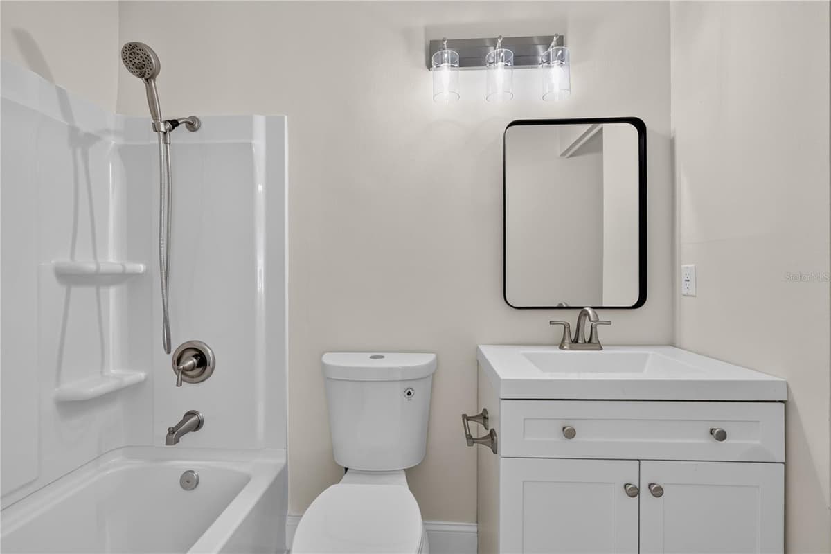610 COLORADO PLACE — photo 19 of 22