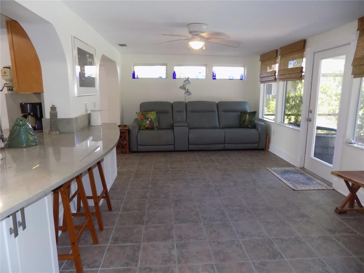 1874 WATEROAK DRIVE — photo 7 of 22