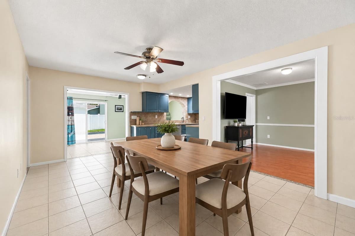 2069 KINGFISHER DRIVE — photo 6 of 49