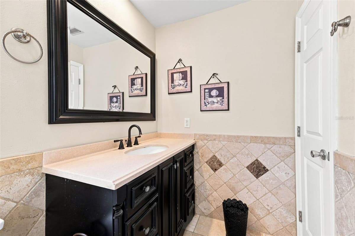 2069 KINGFISHER DRIVE — photo 26 of 49