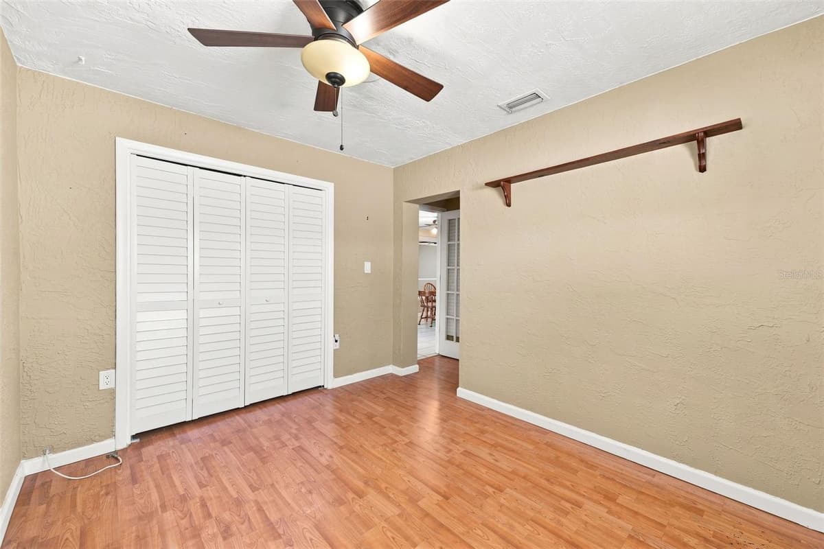 2069 KINGFISHER DRIVE — photo 34 of 49