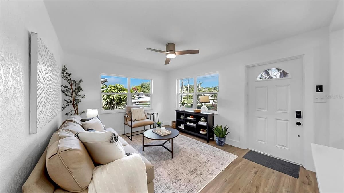 4112 LAWN AVENUE — photo 36 of 55
