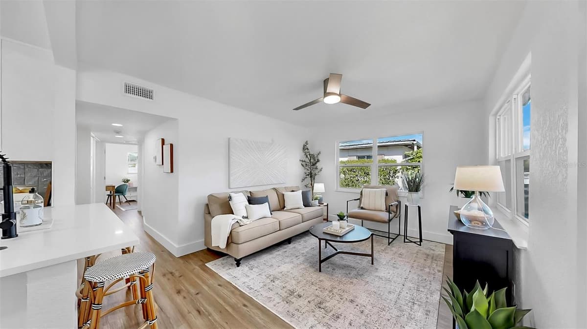 4112 LAWN AVENUE — photo 45 of 55