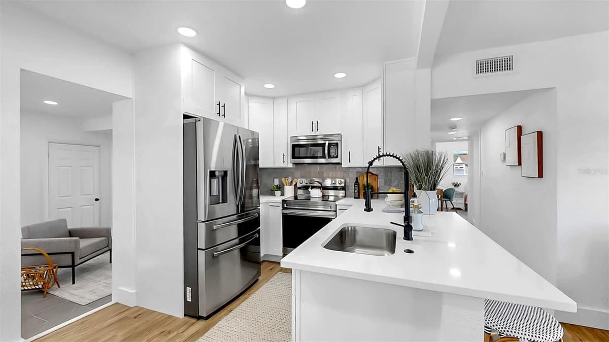 4112 LAWN AVENUE — photo 49 of 55