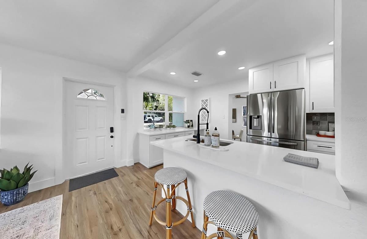 4112 LAWN AVENUE — photo 41 of 55