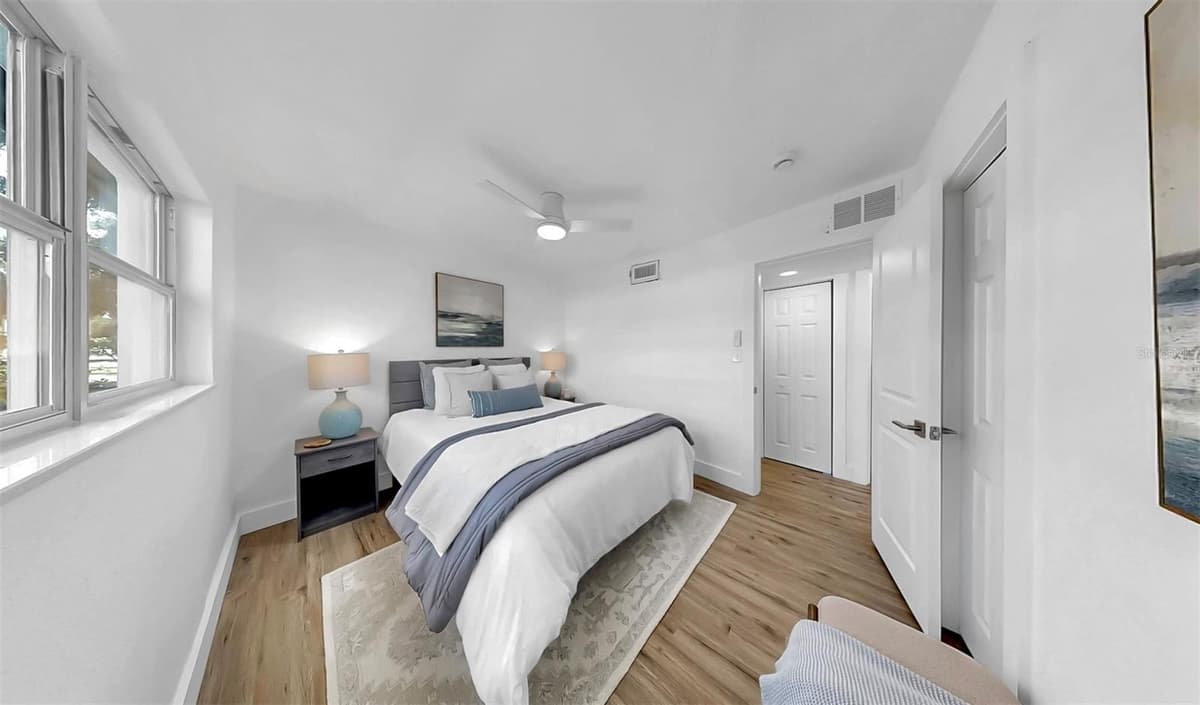 4112 LAWN AVENUE — photo 44 of 55