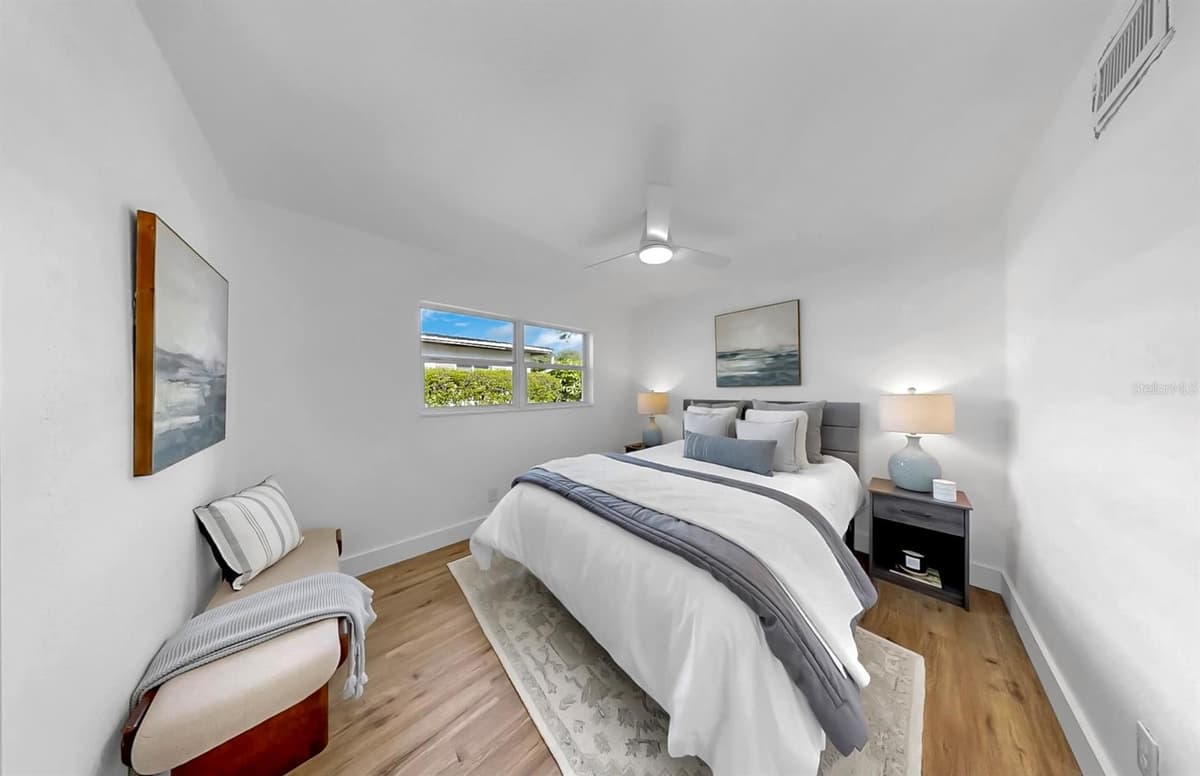 4112 LAWN AVENUE — photo 34 of 55