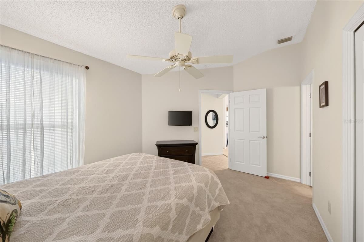 1049 JACKSON STREET — photo 25 of 33