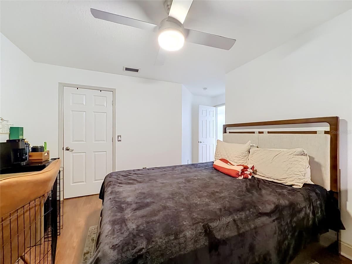 5846 BENT GRASS DRIVE — photo 15 of 28