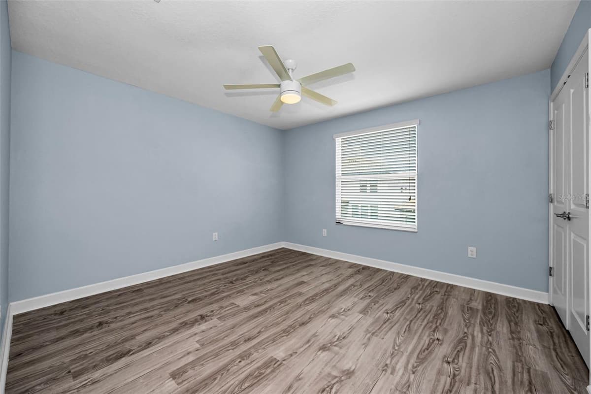11923 CINNAMON FERN DRIVE — photo 45 of 83