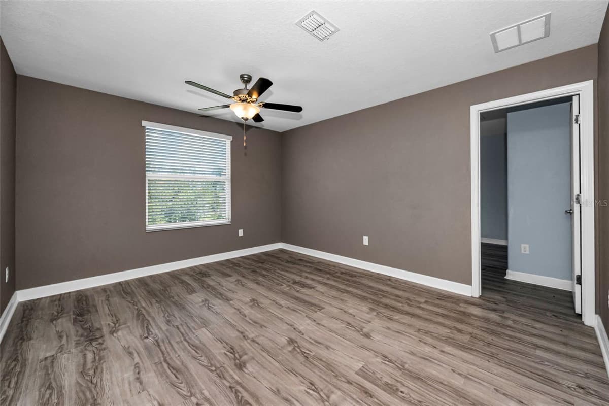 11923 CINNAMON FERN DRIVE — photo 36 of 83