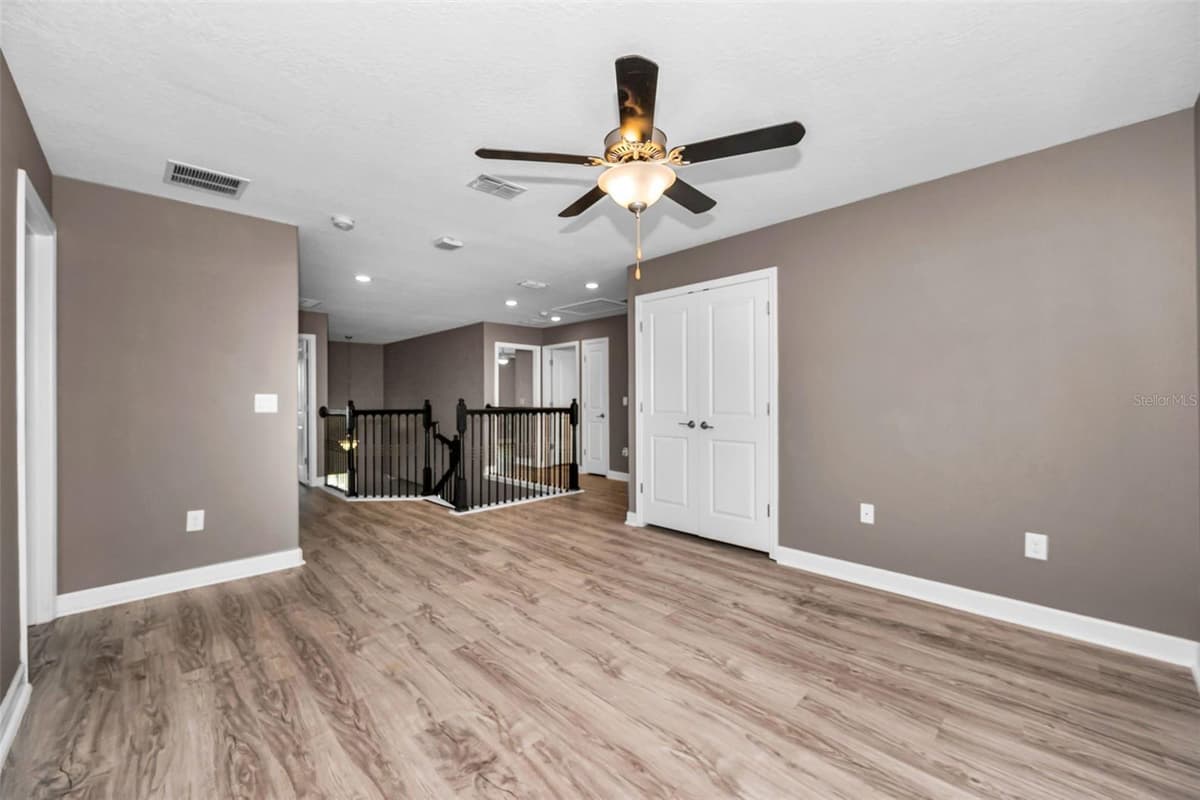 11923 CINNAMON FERN DRIVE — photo 38 of 83