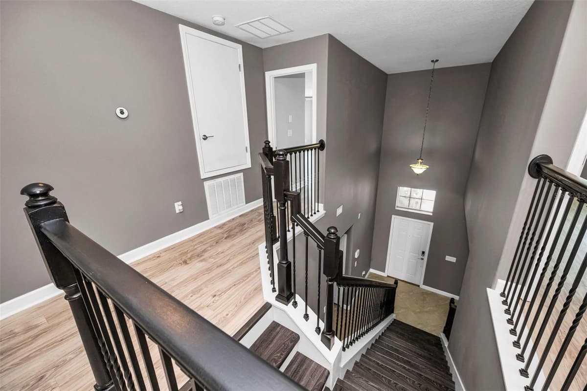 11923 CINNAMON FERN DRIVE — photo 33 of 83