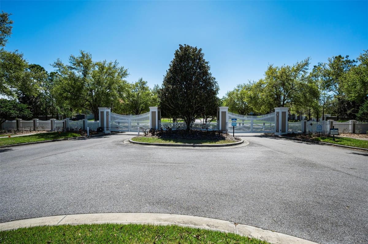 11923 CINNAMON FERN DRIVE — photo 55 of 83