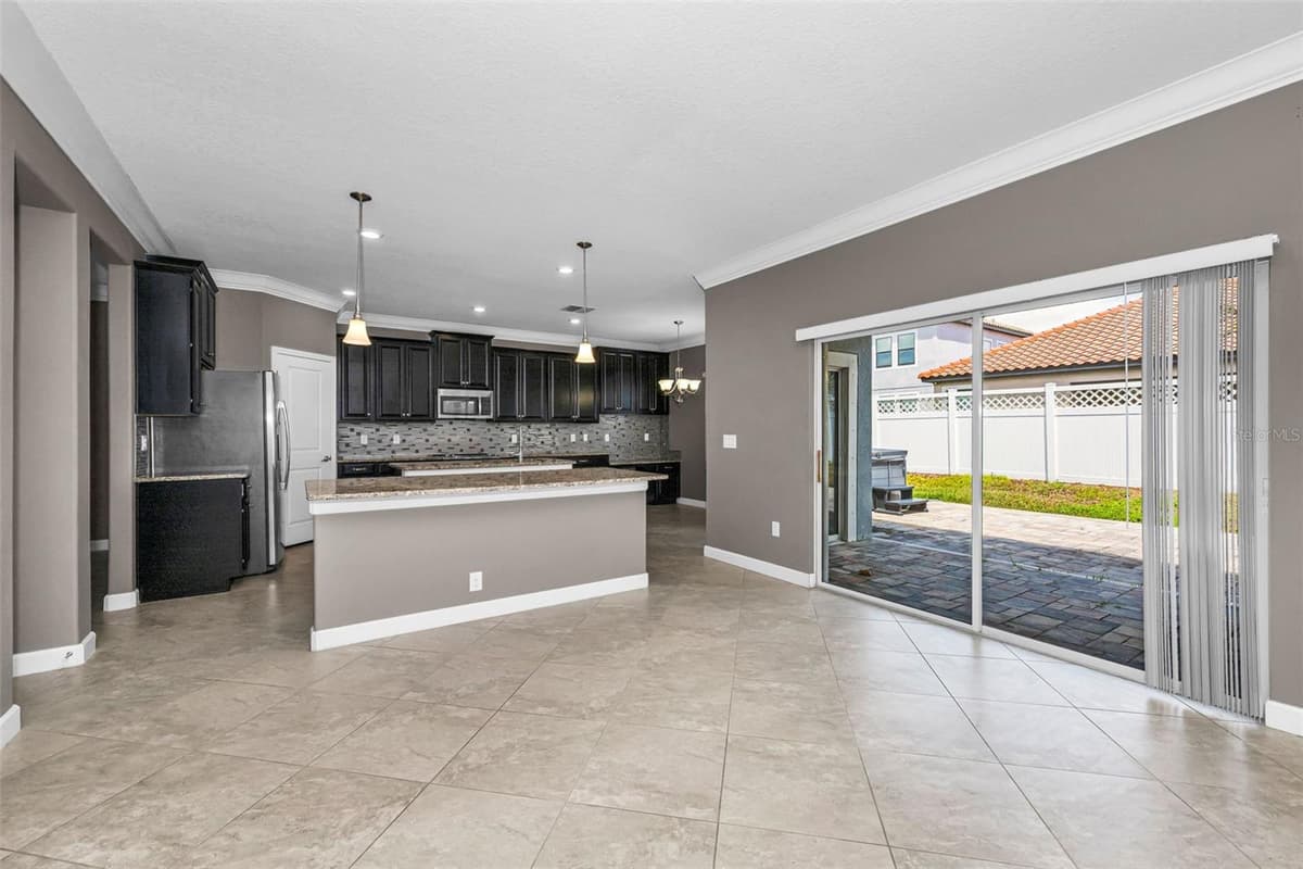 11923 CINNAMON FERN DRIVE — photo 15 of 83
