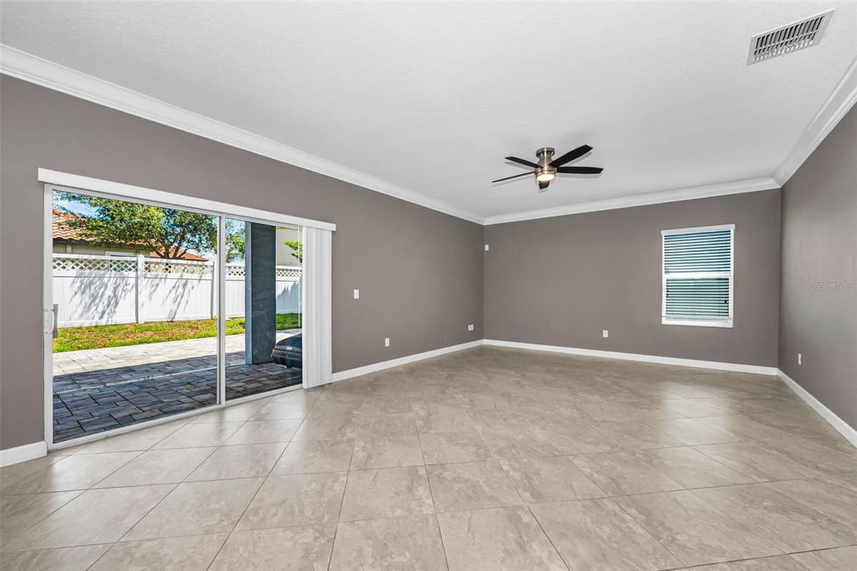 11923 CINNAMON FERN DRIVE — photo 29 of 83