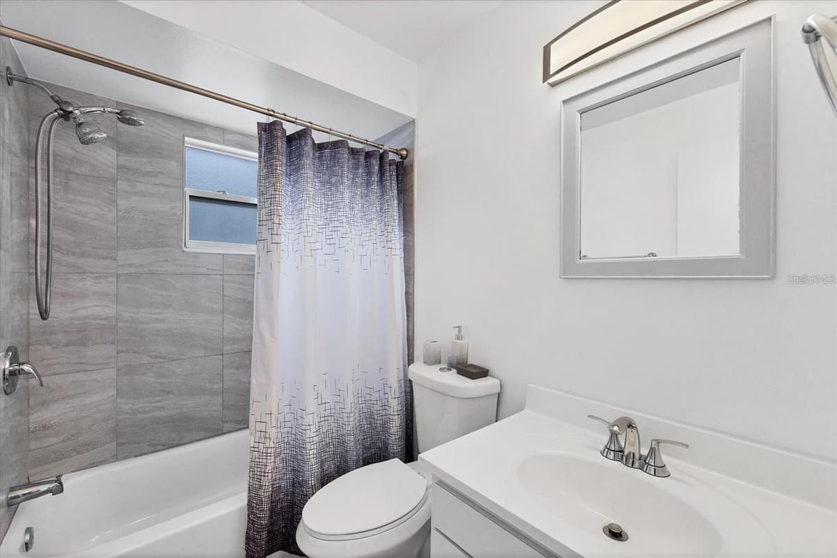 4608 PARK ACRES DRIVE — photo 18 of 35