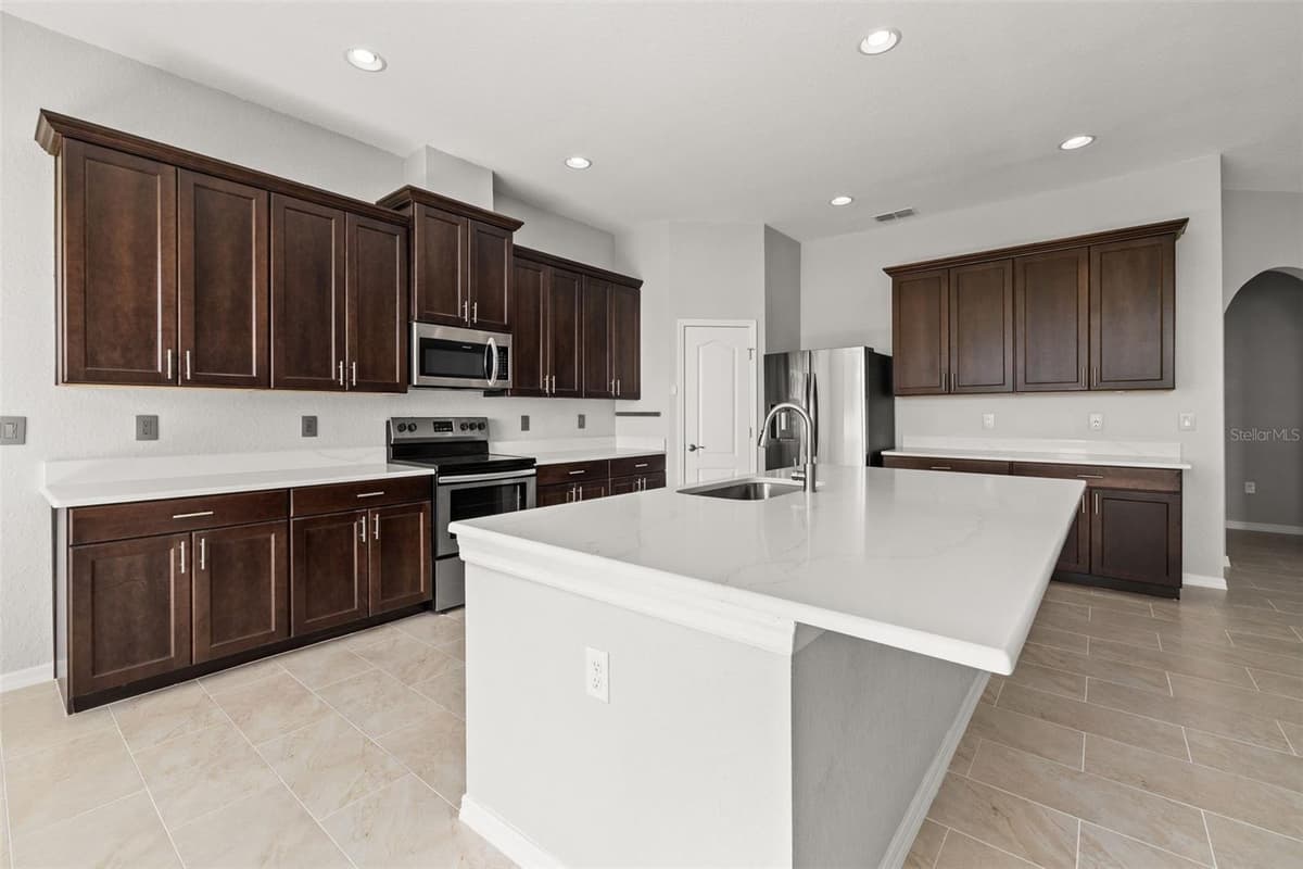 473 LAKE VIEW WAY — photo 25 of 69