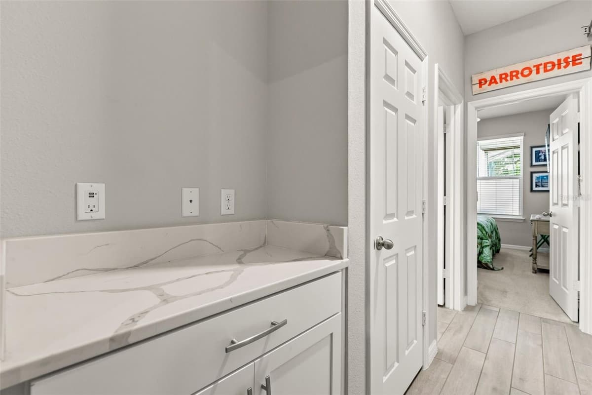 8840 LAKE HALL LANE — photo 12 of 35