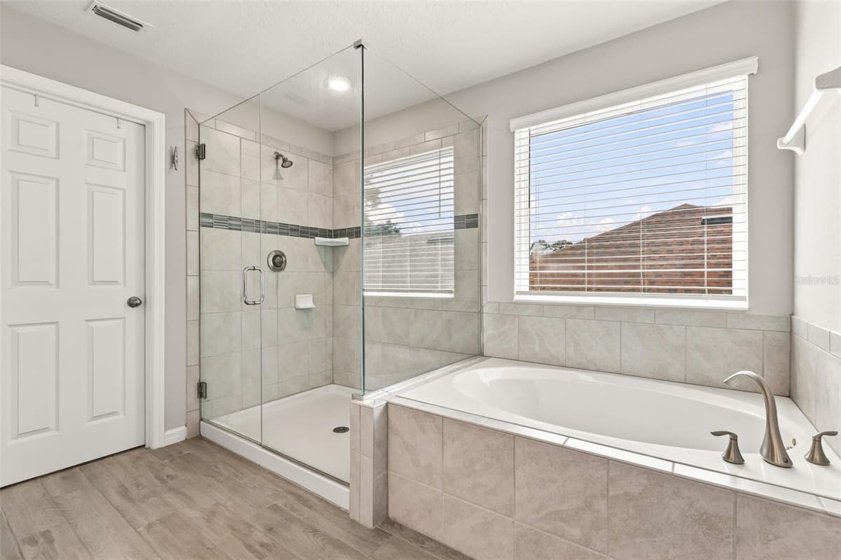 8840 LAKE HALL LANE — photo 26 of 35