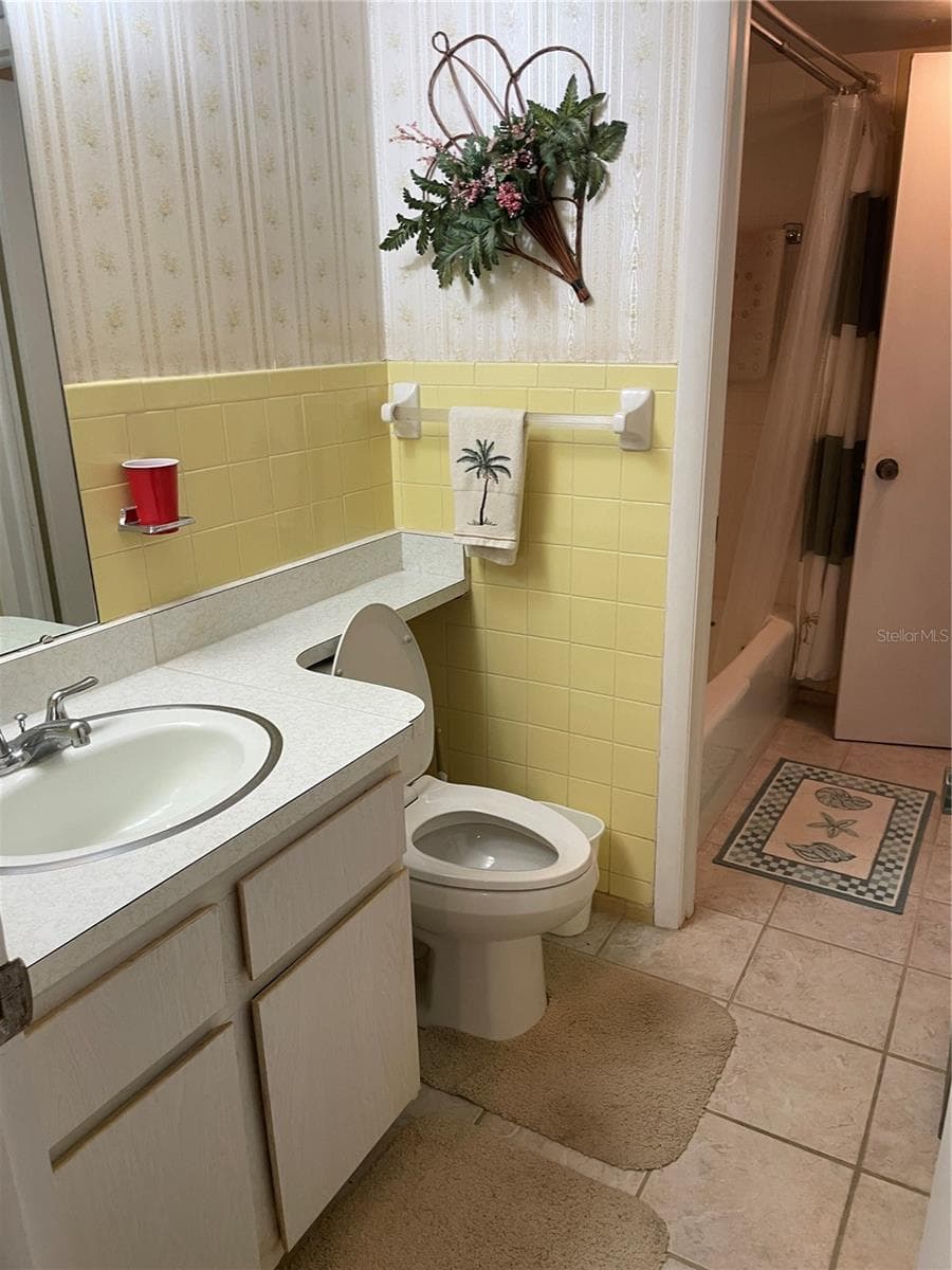 532 MIDWAY DRIVE — photo 7 of 16