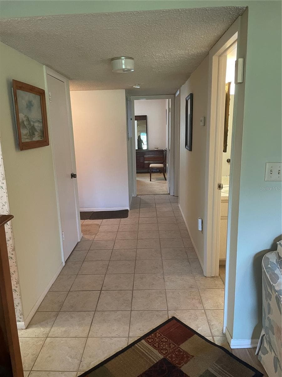 532 MIDWAY DRIVE — photo 3 of 16