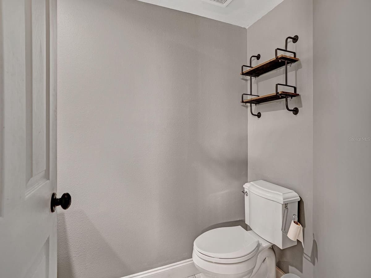 2511 DOLLY BAY DRIVE — photo 11 of 51
