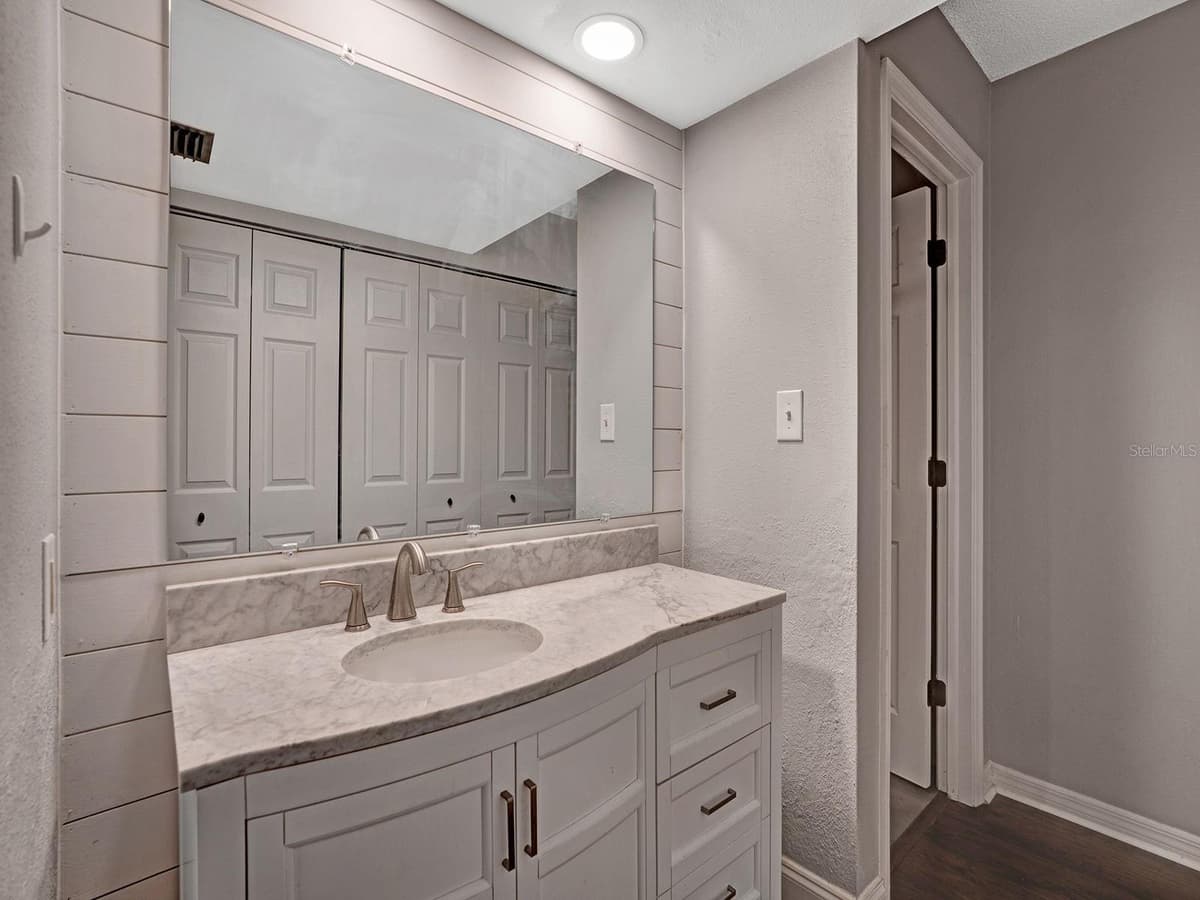 2511 DOLLY BAY DRIVE — photo 30 of 51