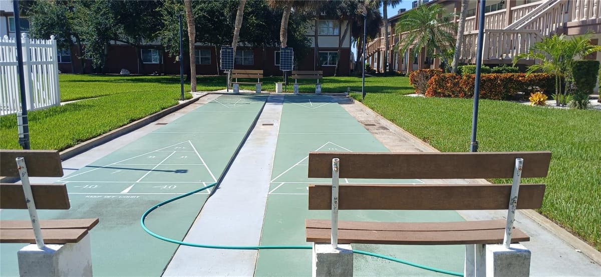 650 PINELLAS POINT DRIVE — photo 21 of 39