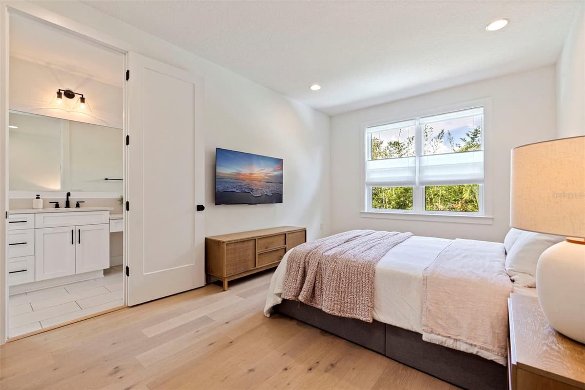 410 HABANA AVENUE — photo 4 of 30