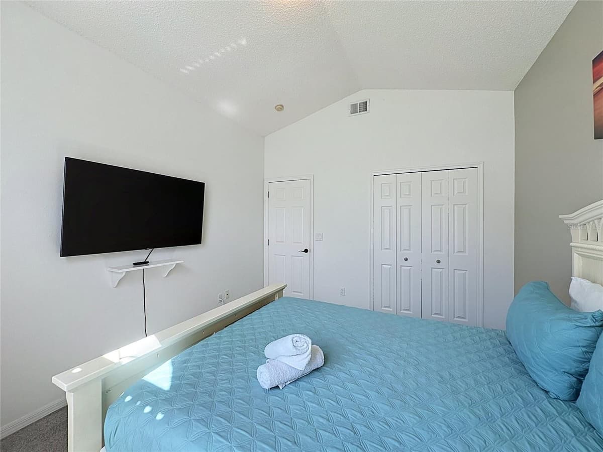 2216 MALLORY CIR — photo 47 of 98