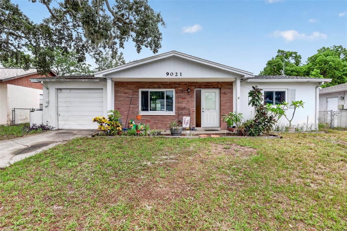 9021 RICHWOOD LANE — photo 4 of 34