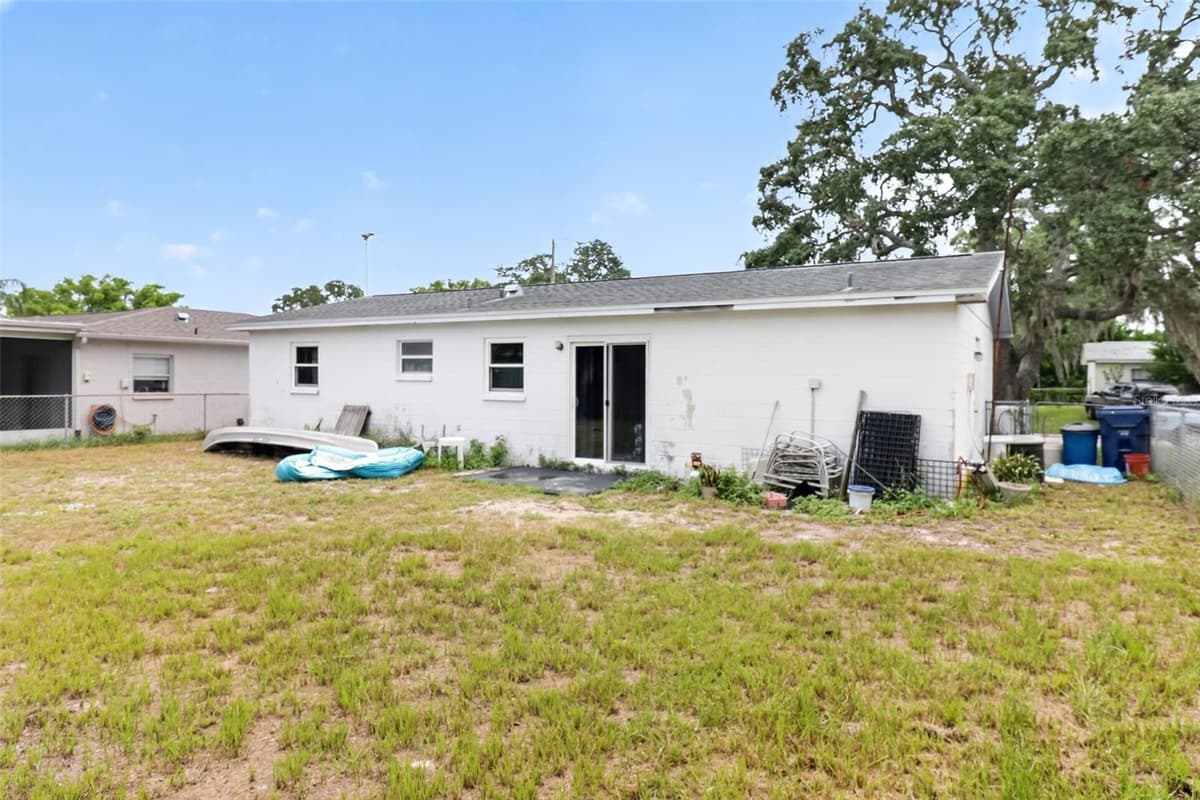 9021 RICHWOOD LANE — photo 7 of 34