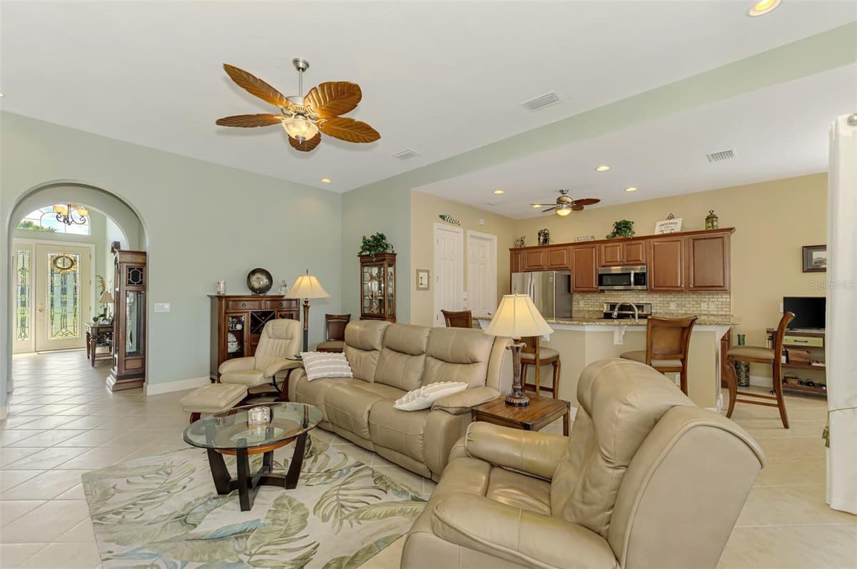 13344 CREEKSIDE LANE — photo 14 of 82