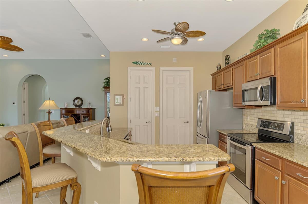 13344 CREEKSIDE LANE — photo 19 of 82