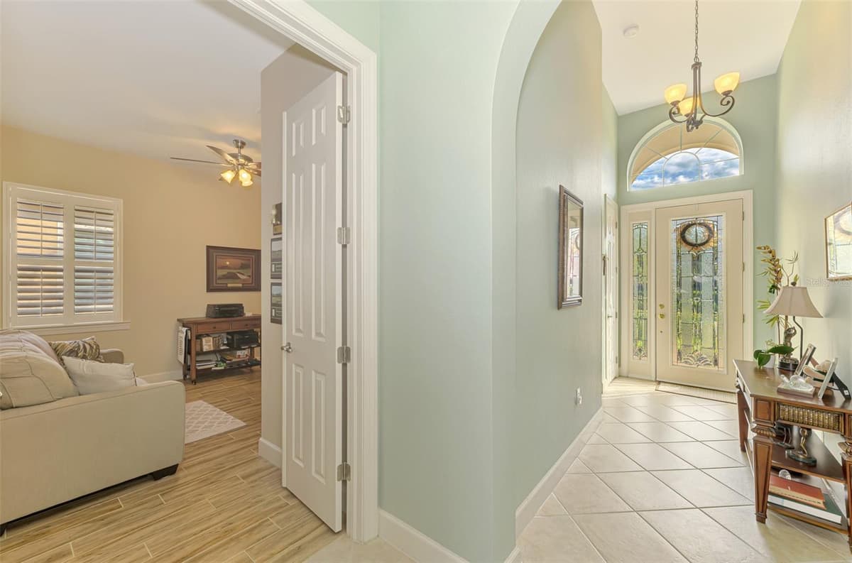13344 CREEKSIDE LANE — photo 9 of 82