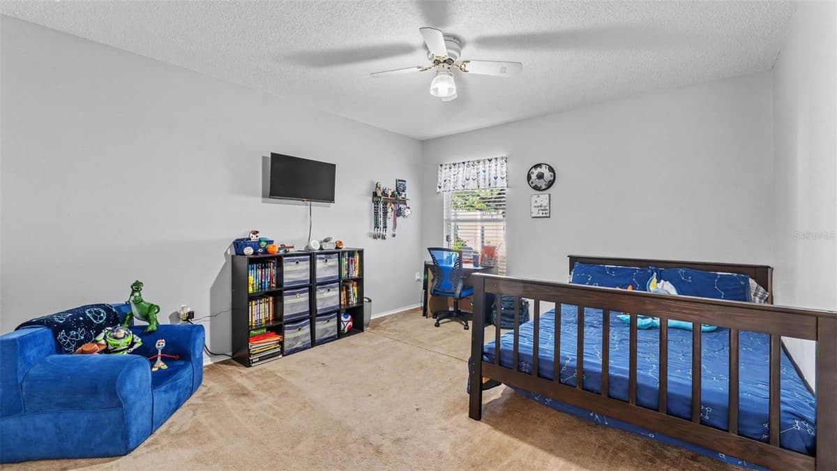 5563 STARLING LOOP — photo 21 of 39