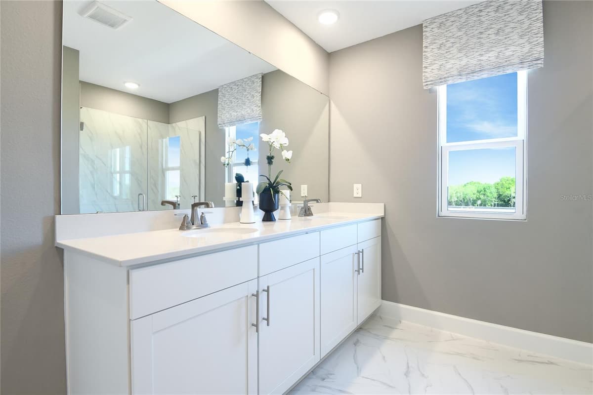 3445 MACCHI AVENUE — photo 15 of 26