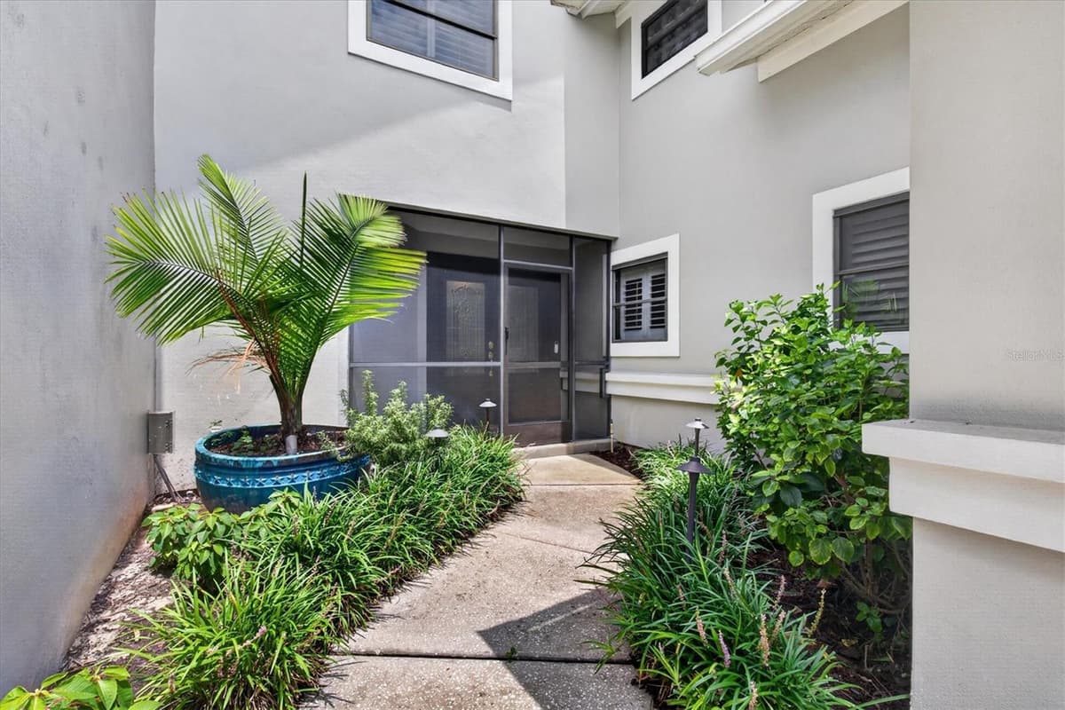 2631 ROYAL LIVERPOOL DRIVE — photo 4 of 74