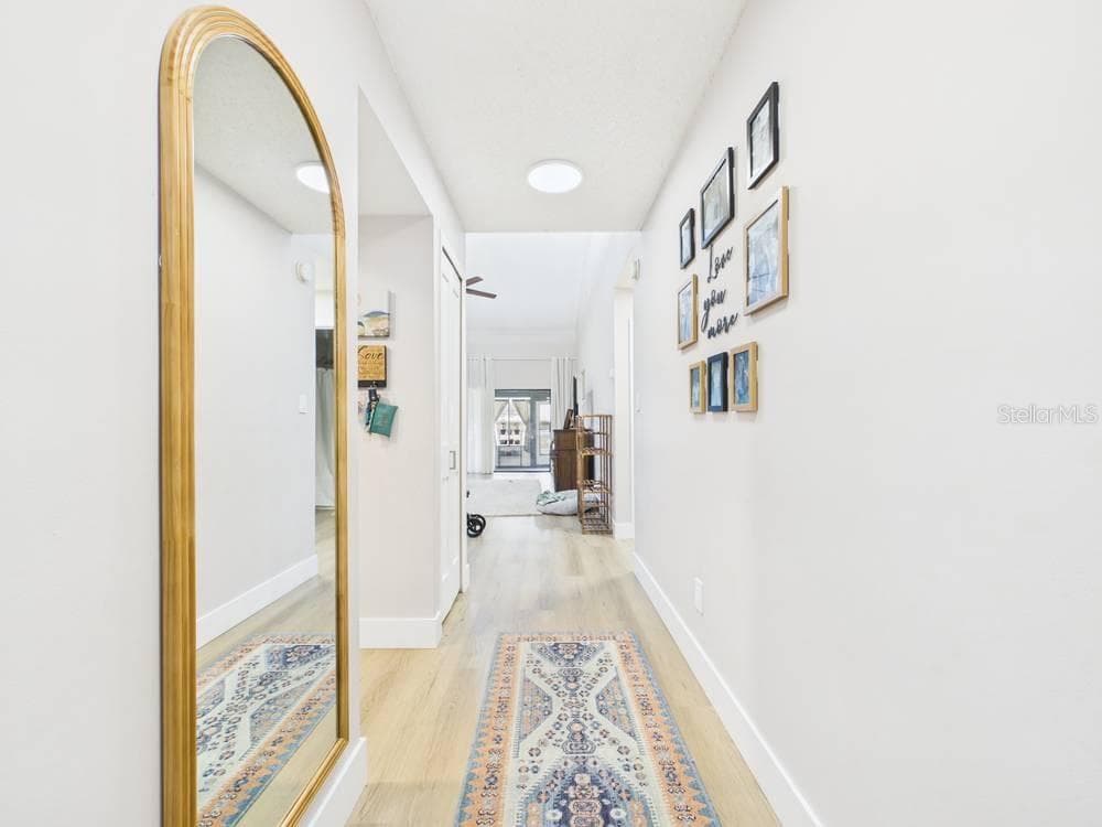 407 MEADOWOOD BOULEVARD — photo 5 of 24