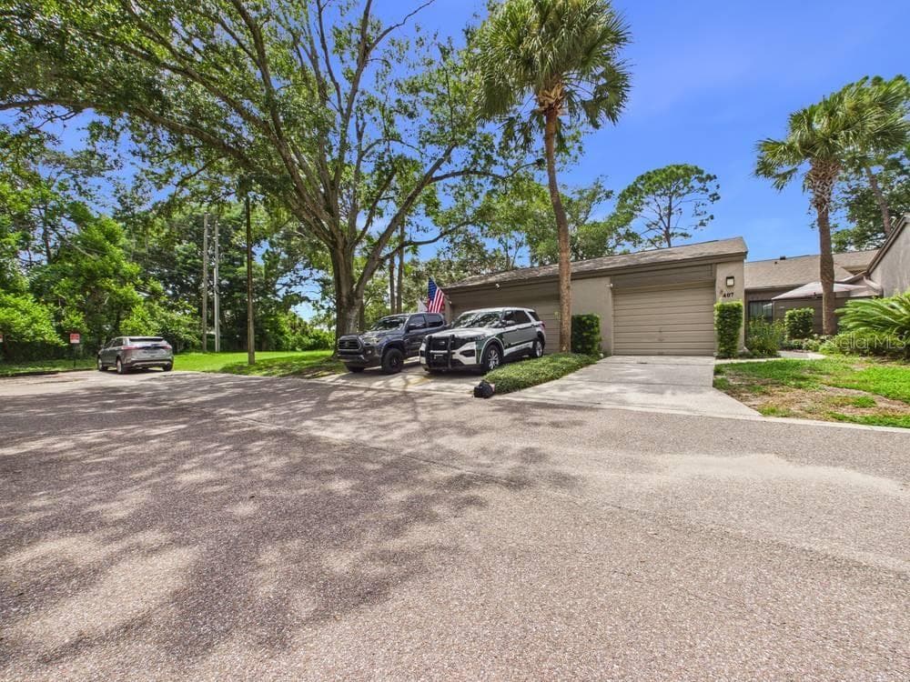407 MEADOWOOD BOULEVARD — photo 21 of 24