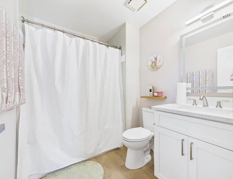 407 MEADOWOOD BOULEVARD — photo 19 of 24