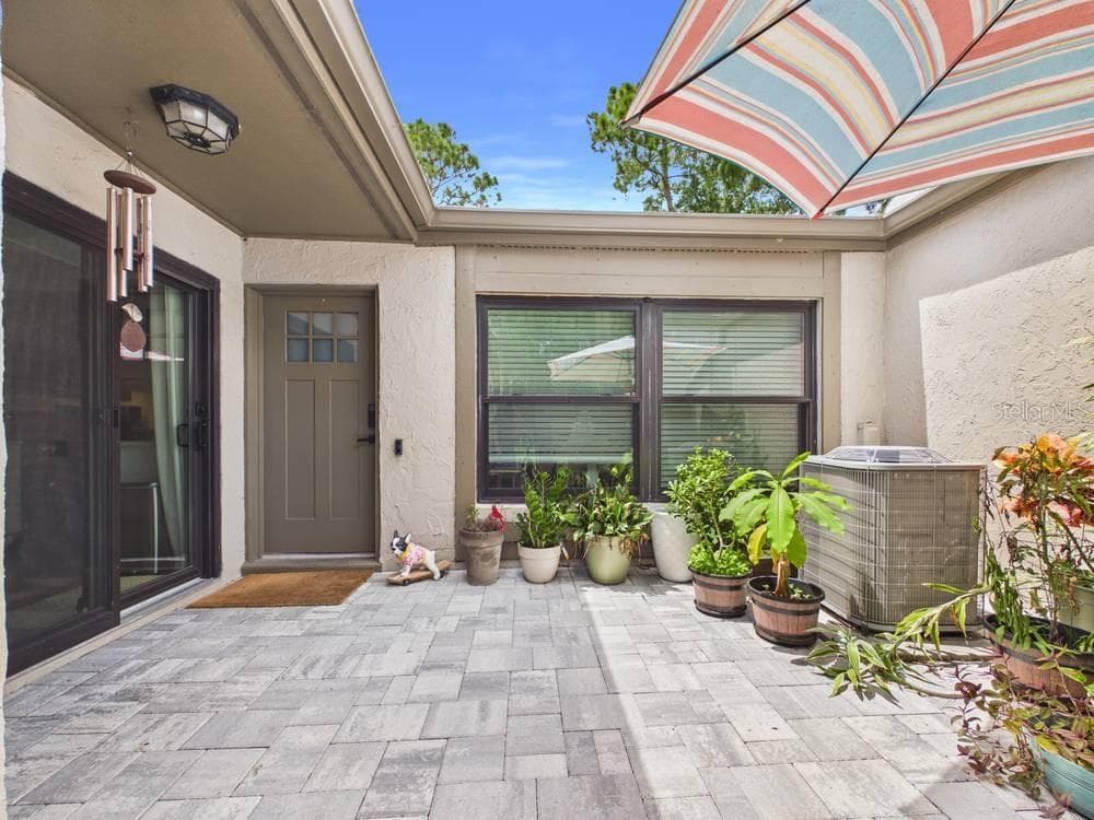 407 MEADOWOOD BOULEVARD — photo 4 of 24