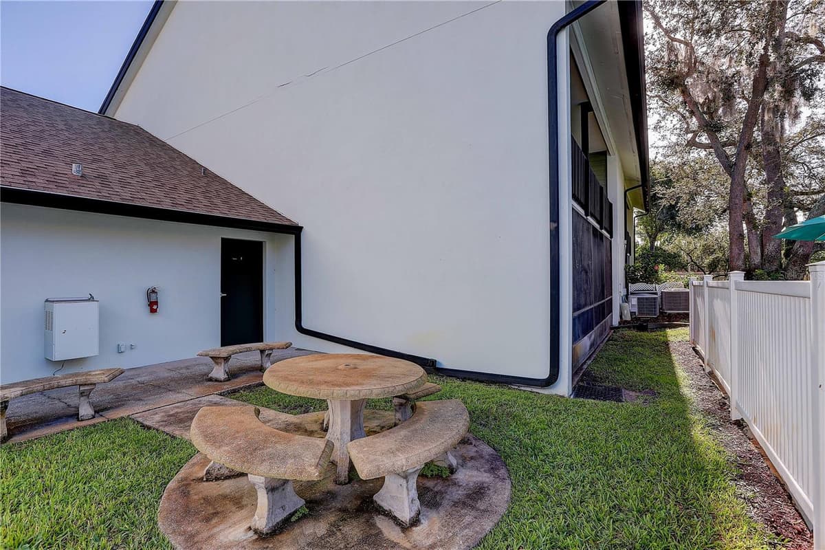 3708 GREENERY COURT — photo 38 of 41