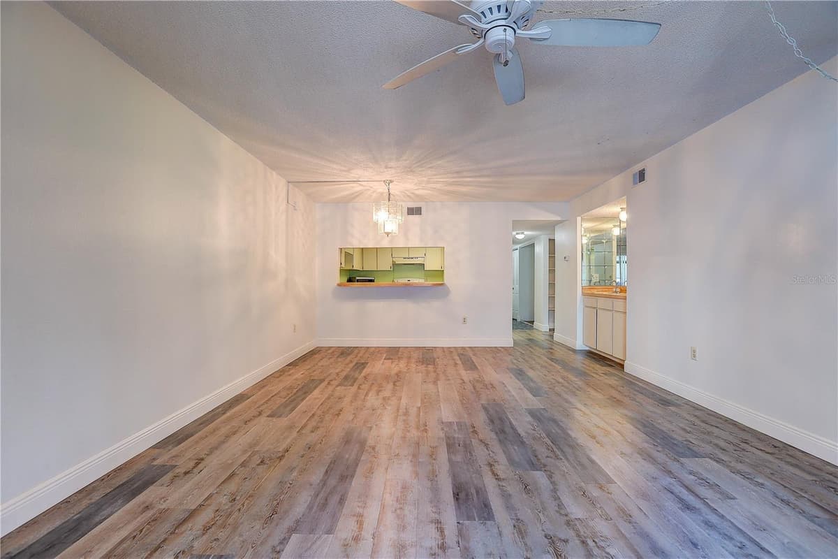 3708 GREENERY COURT — photo 18 of 41
