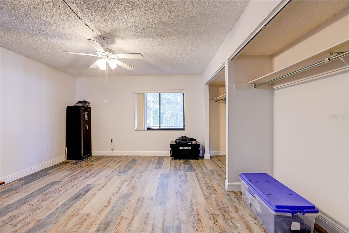 3708 GREENERY COURT — photo 32 of 41