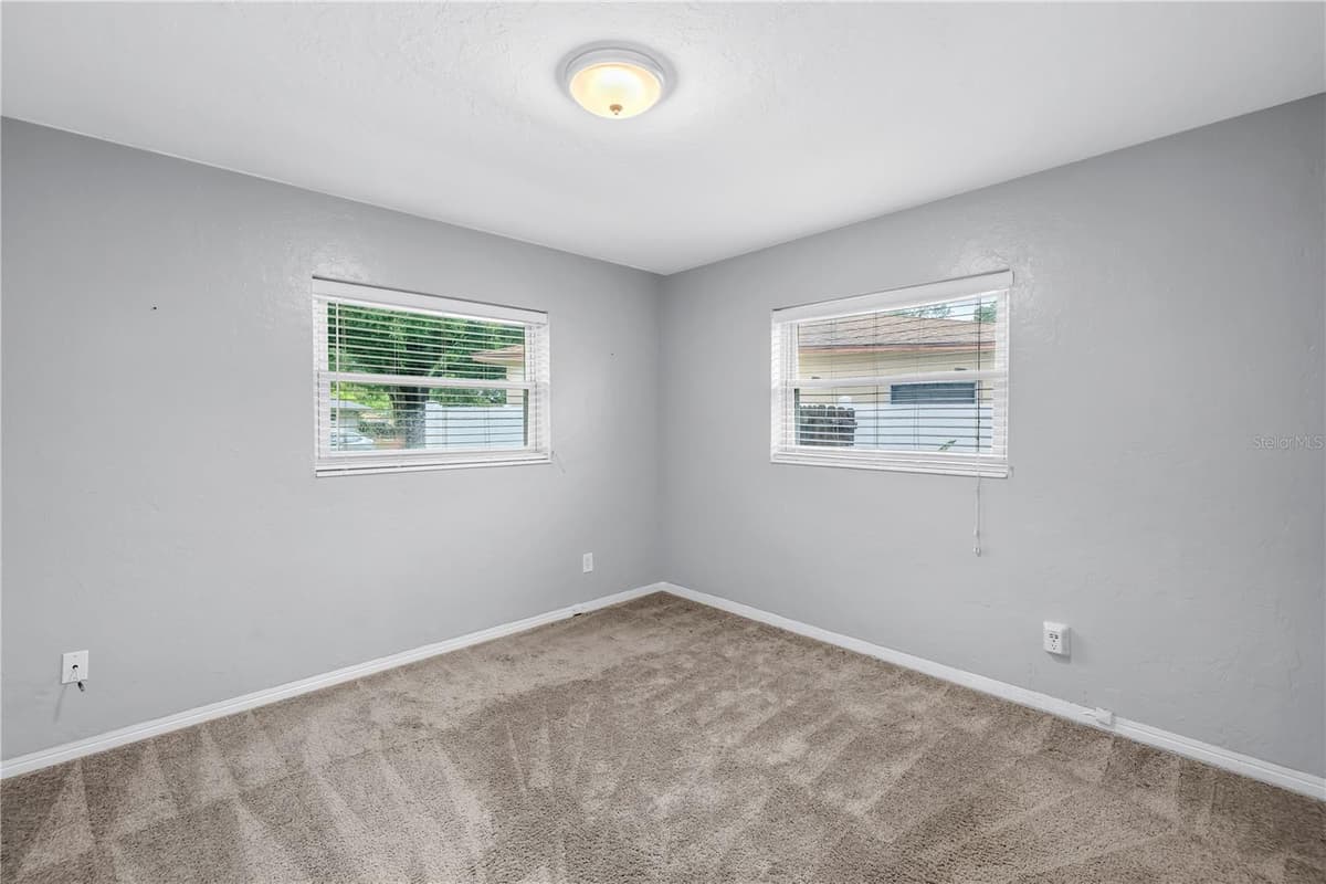 6195 28TH AVENUE — photo 29 of 44