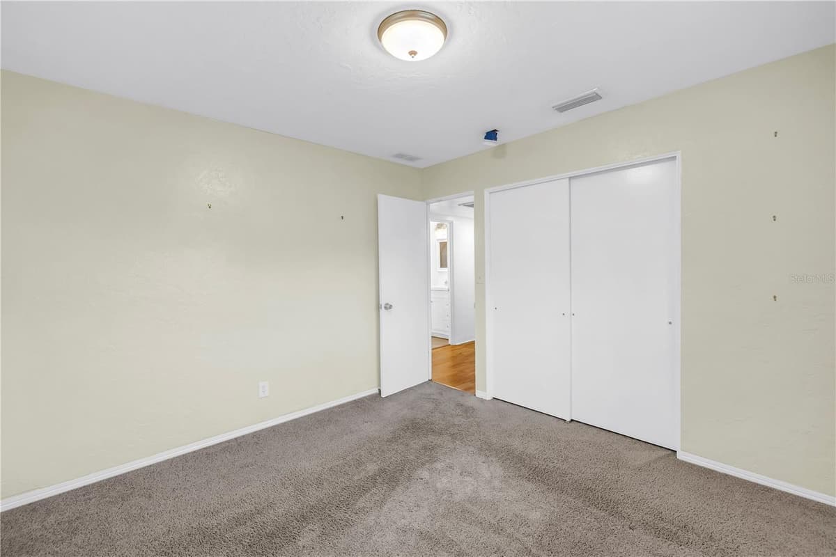 6195 28TH AVENUE — photo 26 of 44