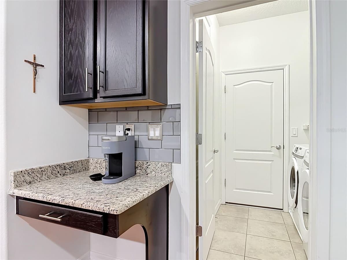 1209 CAP DIVILLE AVENUE — photo 9 of 25